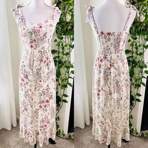 Rachel Zoe White & Red Floral Long Stretchy Soft Fully Lined Maxi Dress - Size 4